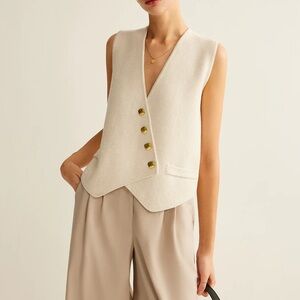 Commense Cream Asymmetrical Button Sweater Vest Top